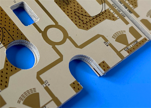 Latest company case about A Deep Dive into a High-Performance, No-Mask RF DiClad 527 PCB Design